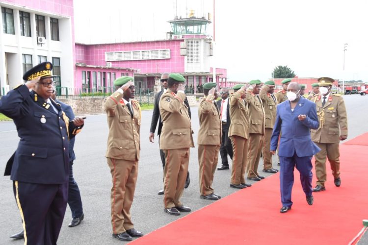 Umukuru w’Igihugu yaganutse ava mu gihugu ca Centrafrika