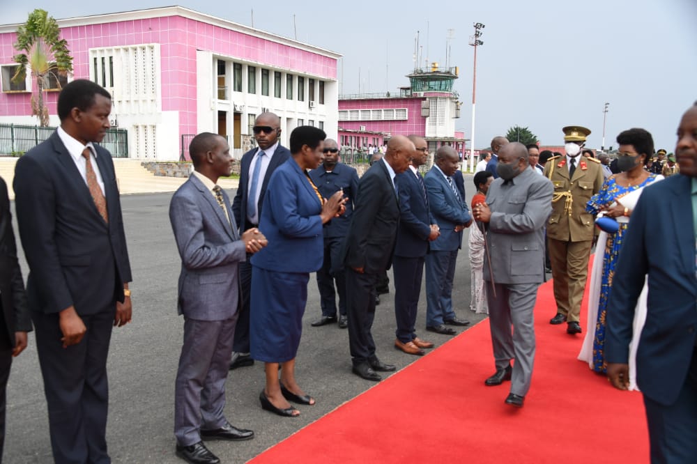 Nyenicubahiro Varisito Ndayishimiye yaganutse ava mu rugendo rw’imisi 3 yahoramwo mu gihugu ca Misiri