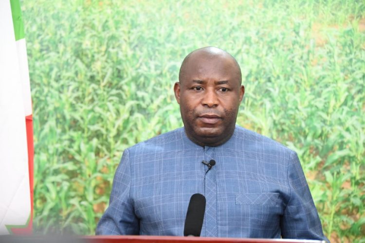 Ijambo rishikirijwe na Nyenicubahiro Varisito Ndayishimiye rijanye n’Umunsi Mukuru wahariwe Abakozi n’Akazi