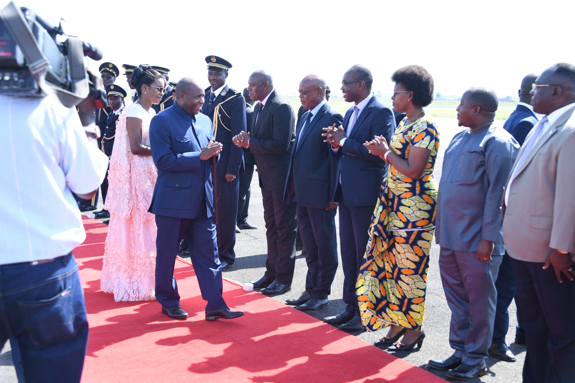 Umukuru w’Igihugu yafashe urugendo agana i Libreville
