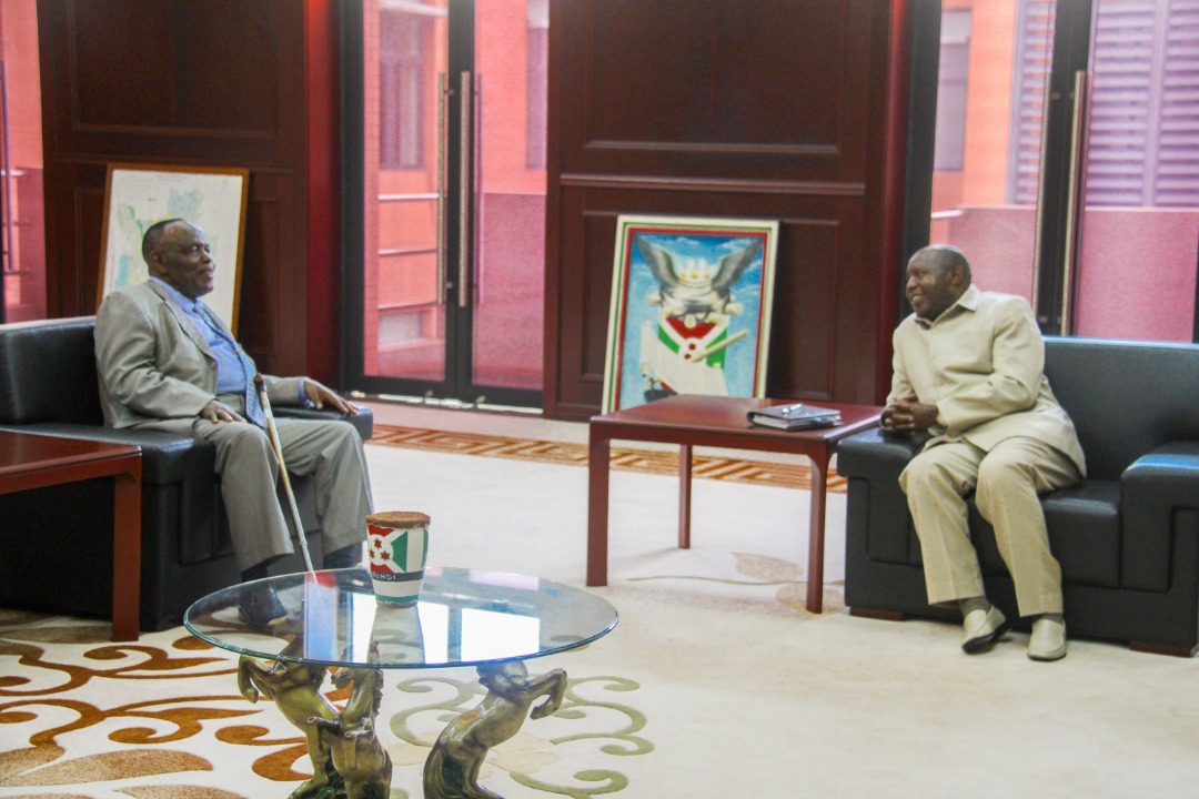 Ibihugu vy’Uburundi na Uganda vyipfuza gukomeza imigenderanire
