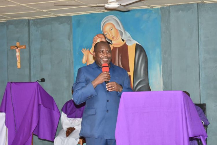 Umukuru w’Igihugu asaba abarundi kwipimisha ikiza ca corona, kenshi gashoboka.